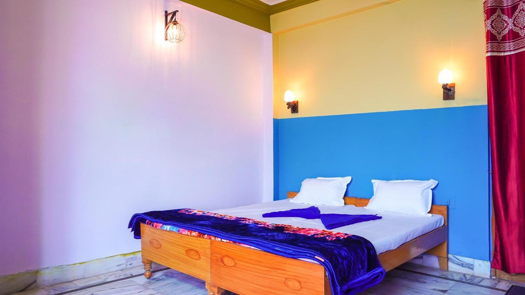 Safar Hostel Пушкар Экстерьер фото