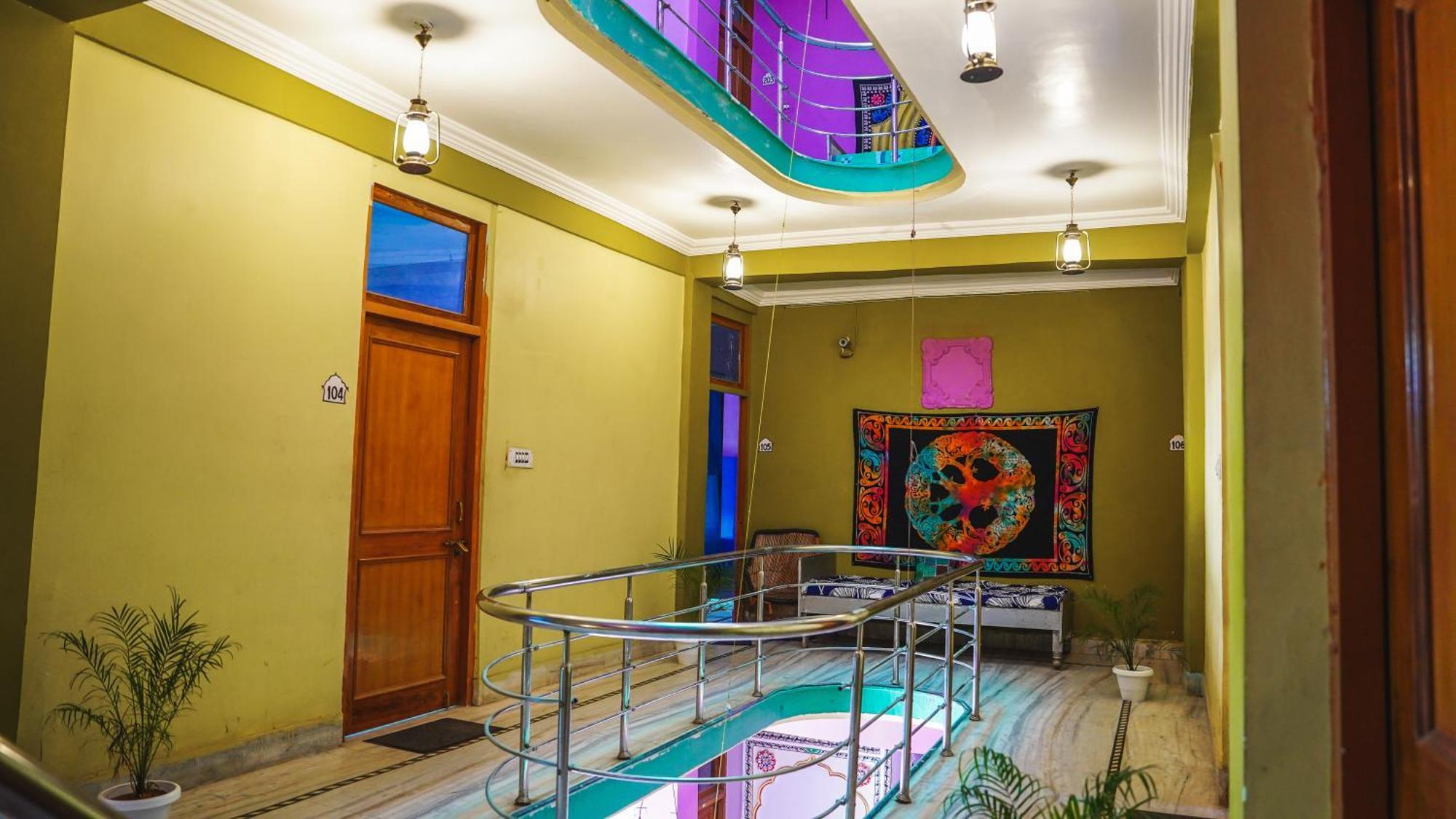 Safar Hostel Пушкар Экстерьер фото